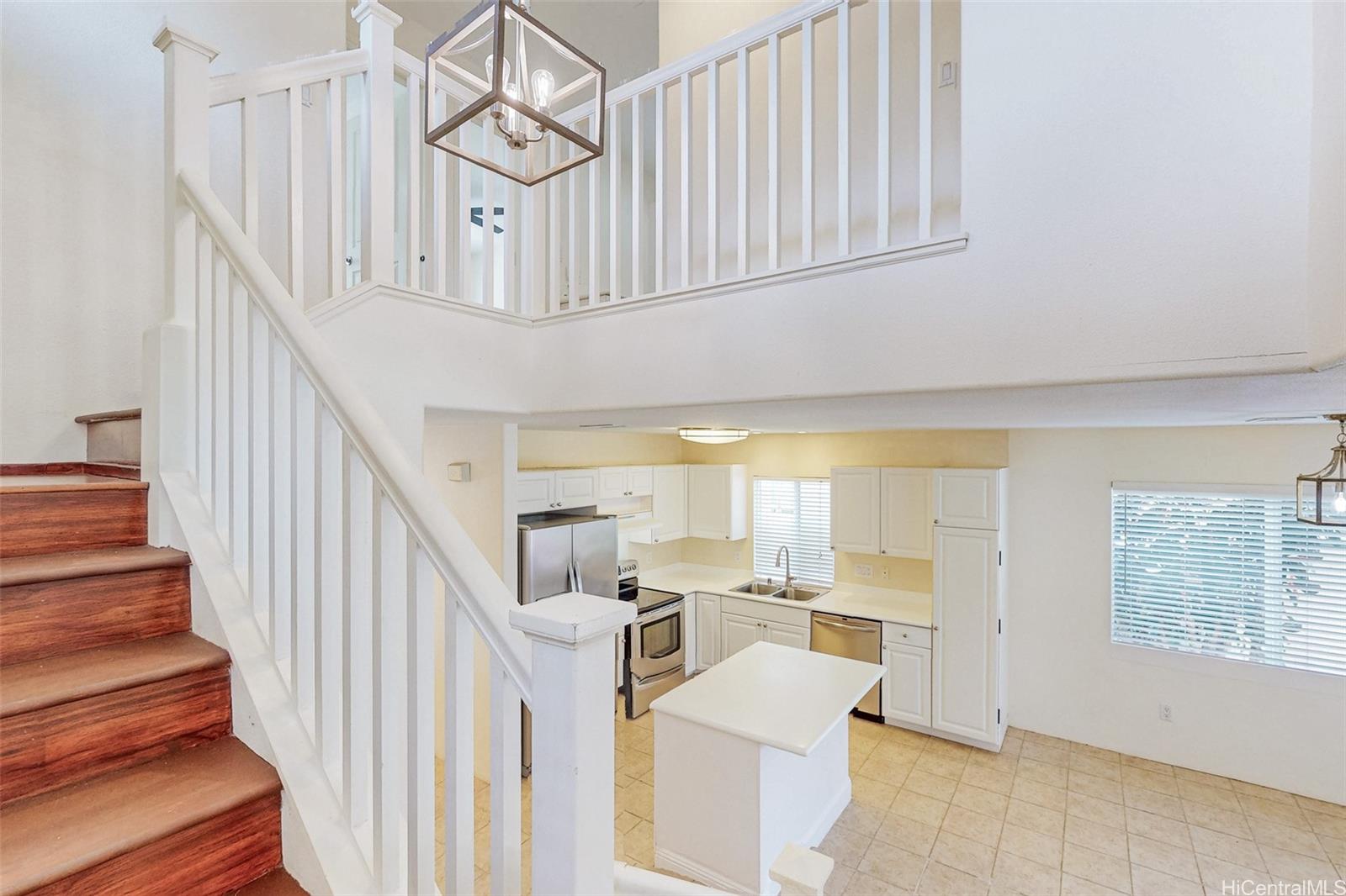 91-1092 Kaileolea Drive