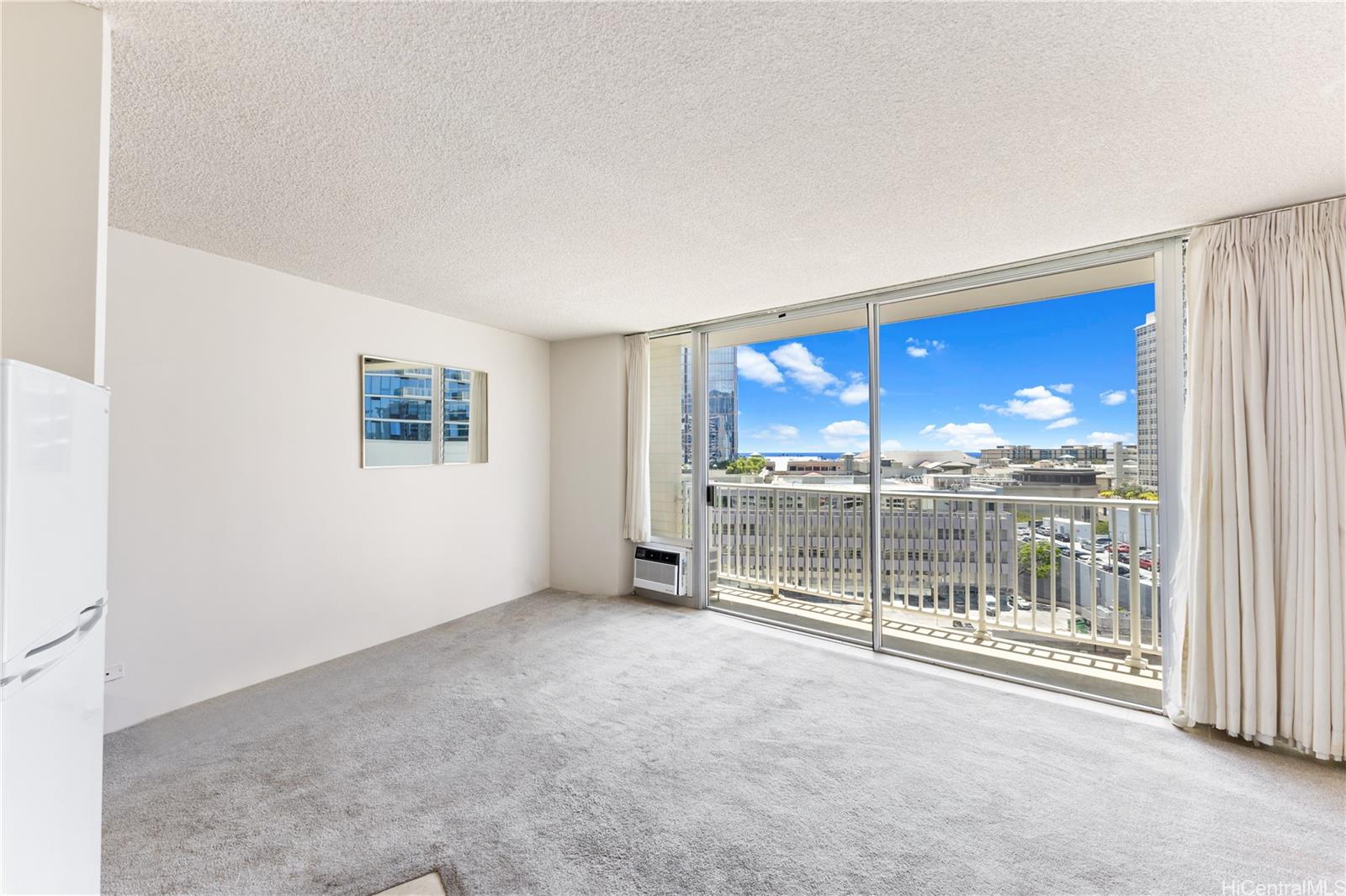 750 Amana Street 1111