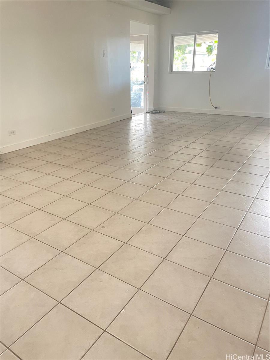 Photo 15 of 25