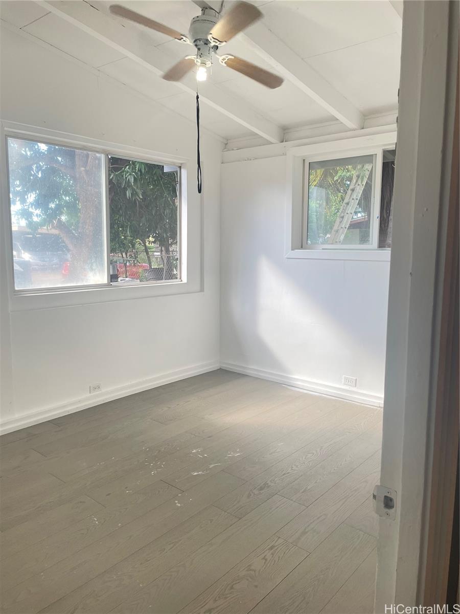 Photo 9 of 25