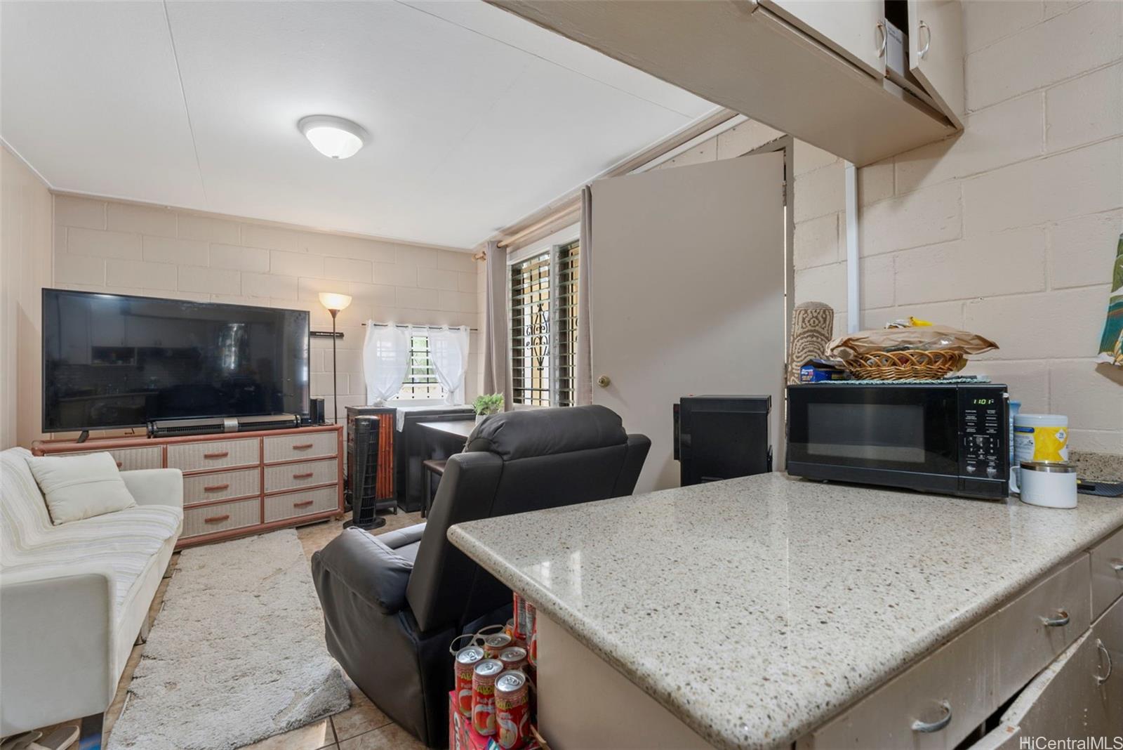2765 Kapiolani Boulevard  Unit 107