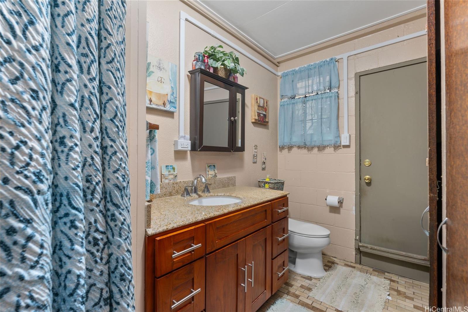 2765 Kapiolani Boulevard  Unit 107