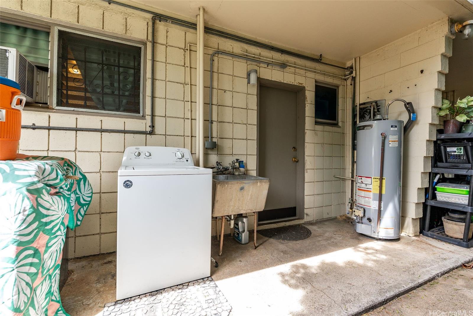 2765 Kapiolani Boulevard  Unit 107
