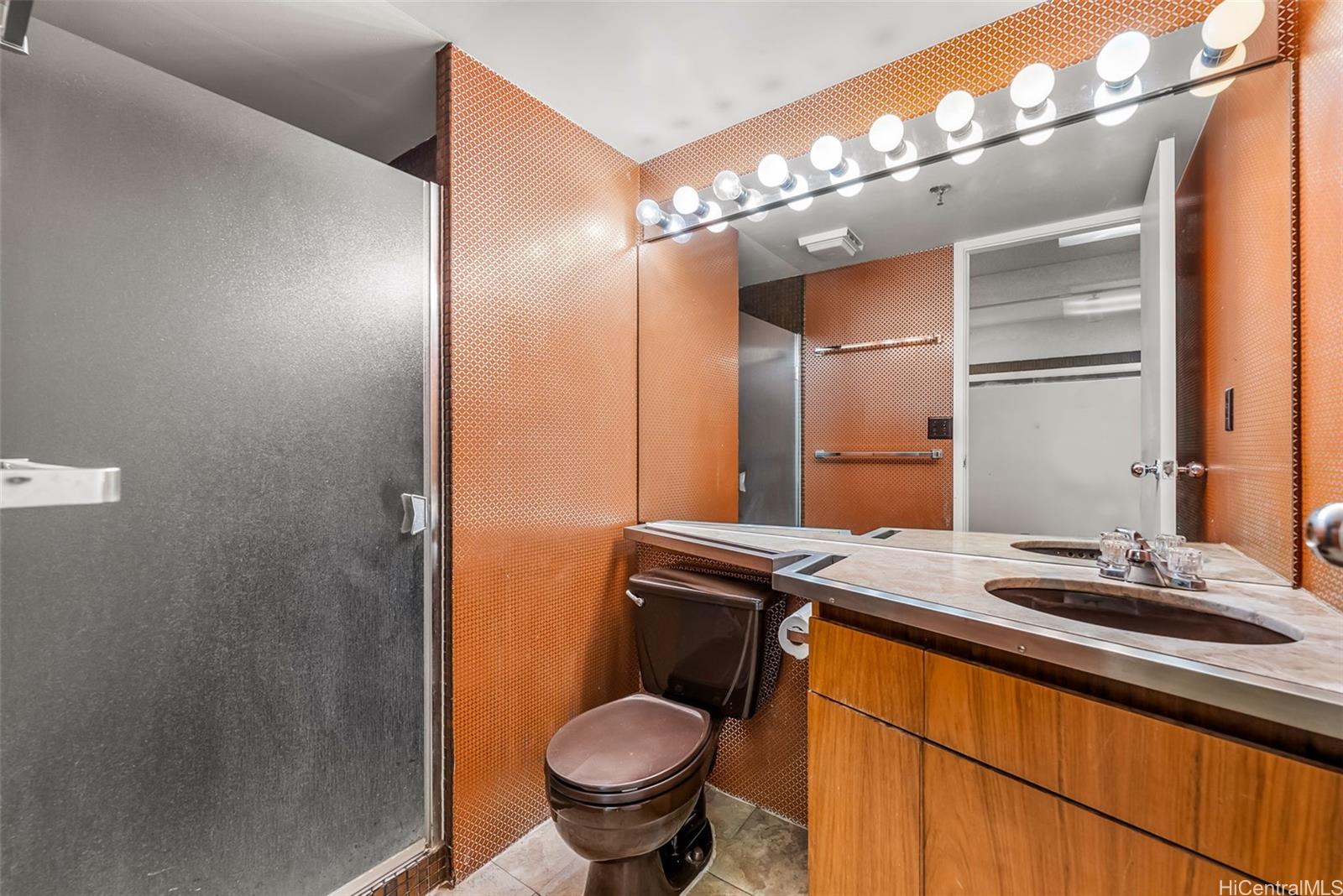 1188 Bishop Street  Unit 1301