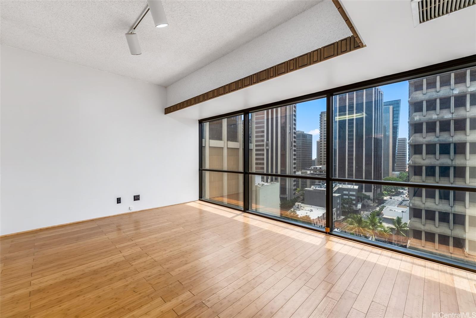1188 Bishop Street  Unit 1301