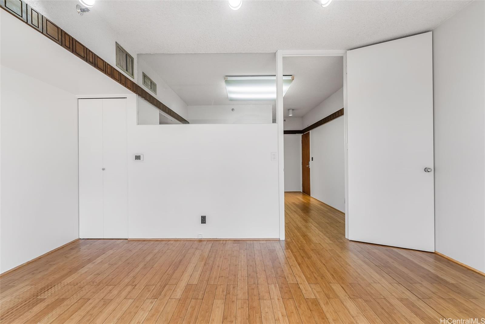 1188 Bishop Street  Unit 1301
