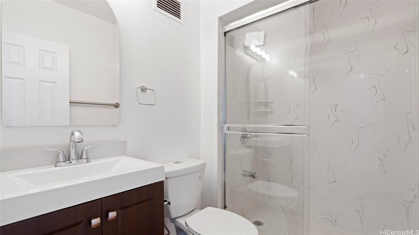 94-249 Waikele Road  Unit A304