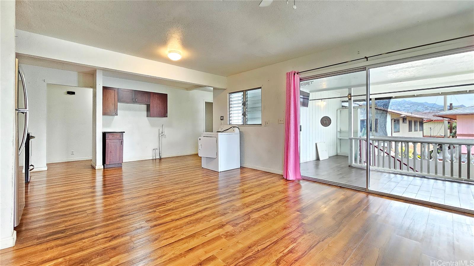 816 Lopez Lane