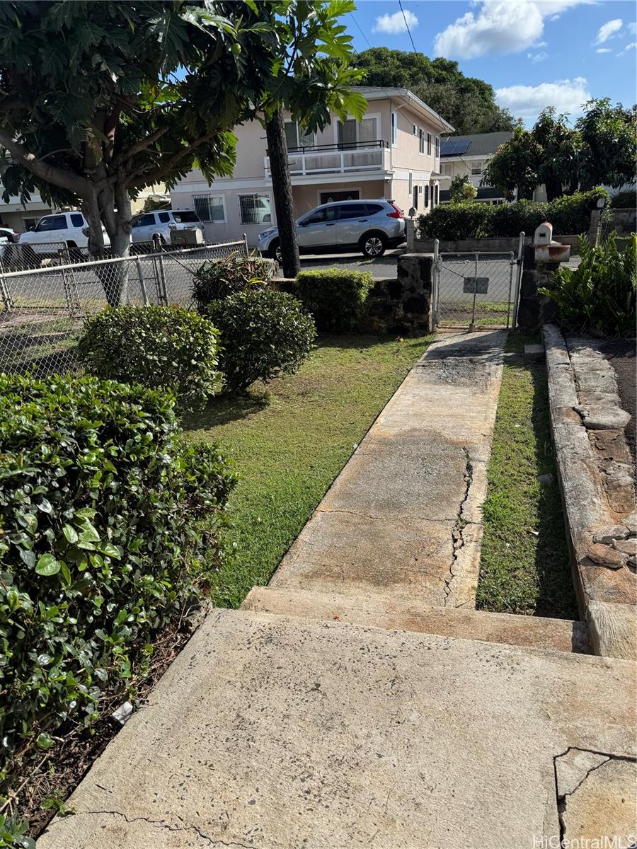 Photo 2 of 15