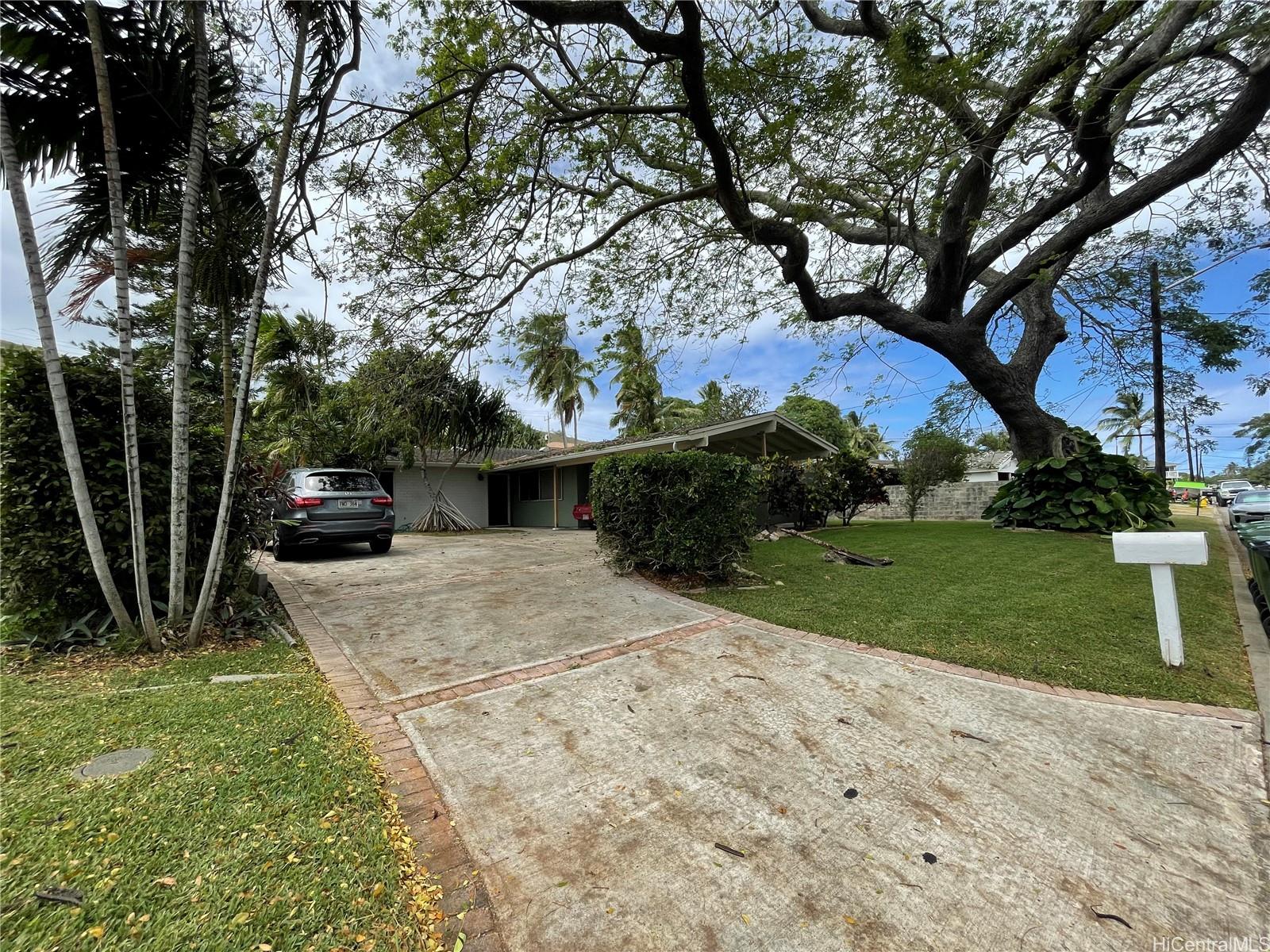 1225 Mokapu Boulevard