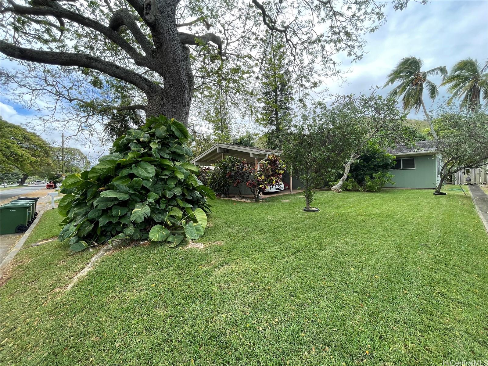 1225 Mokapu Boulevard