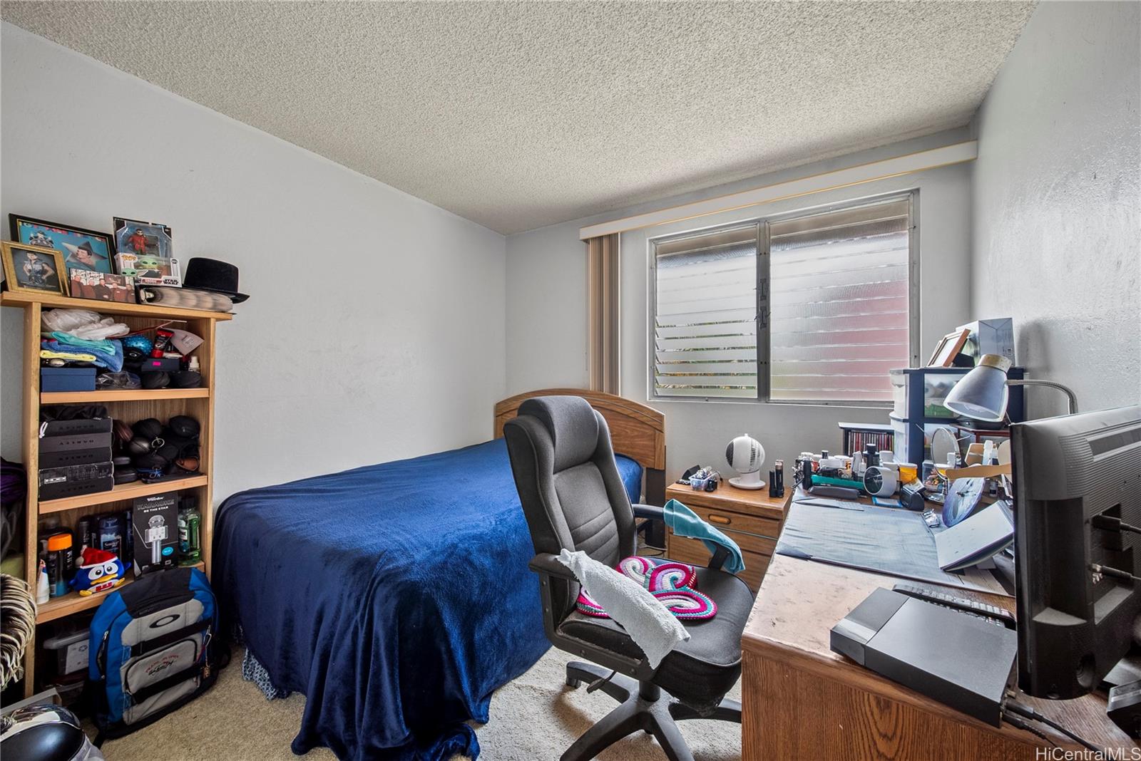 Photo 20 of 25