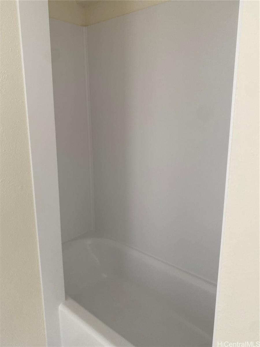 Photo 13 of 18
