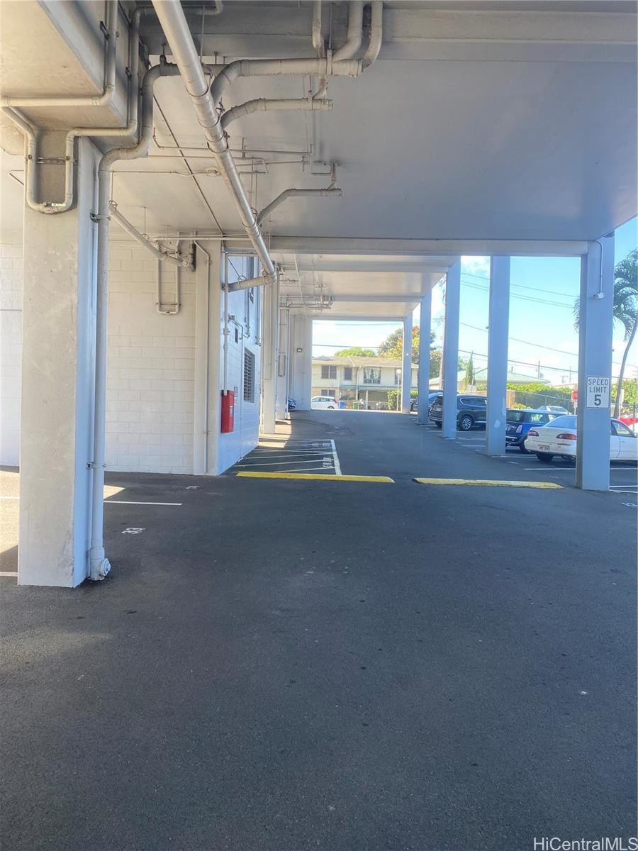 Photo 16 of 18