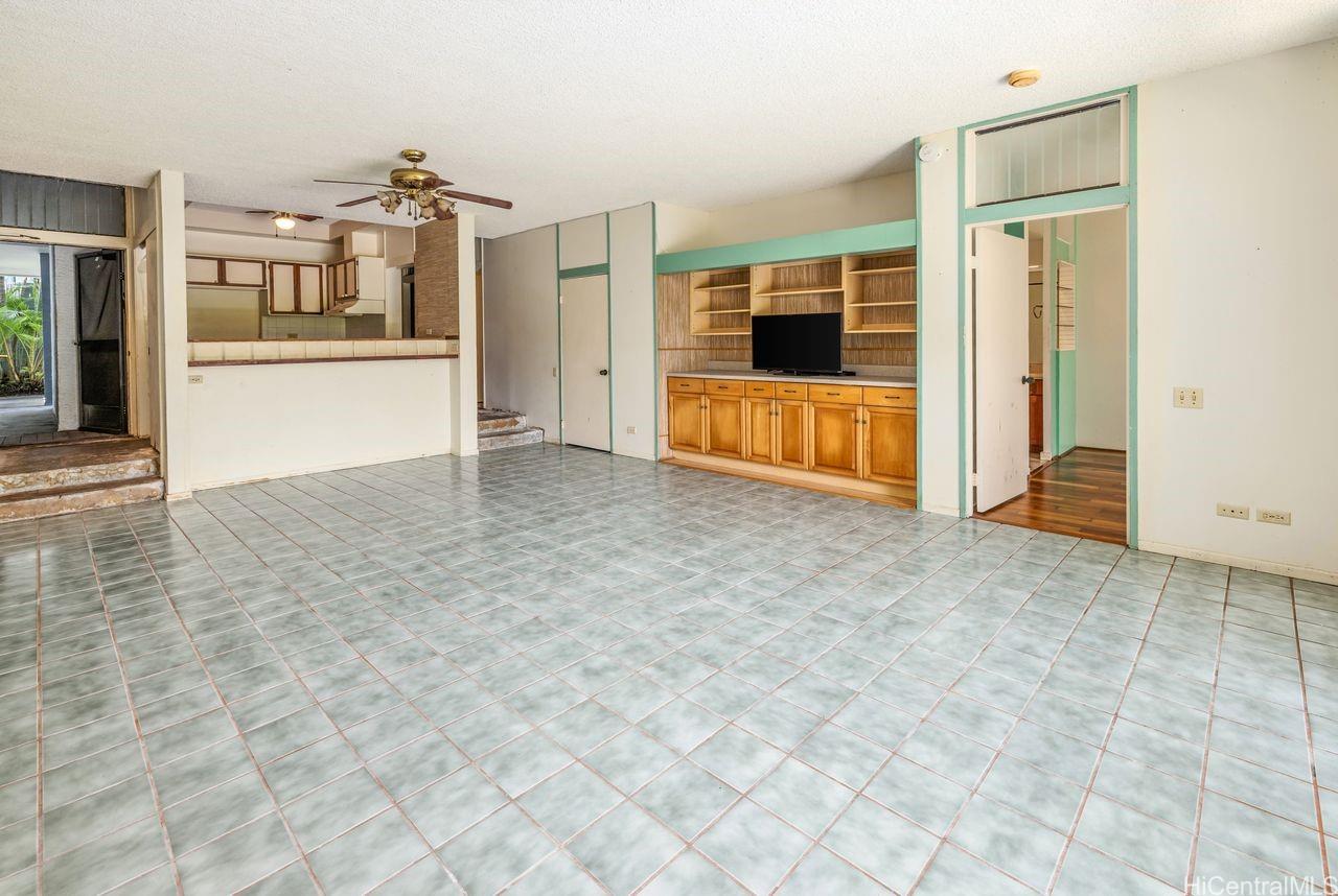 1030 Aoloa Place  Unit 104A