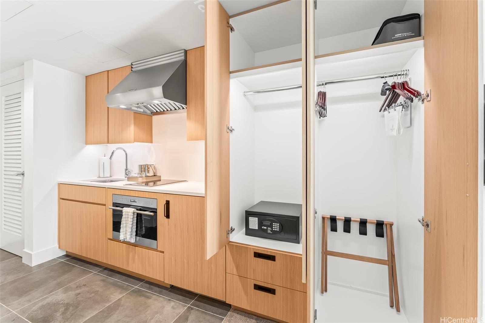 1390 Kapiolani Boulevard  Unit 3008