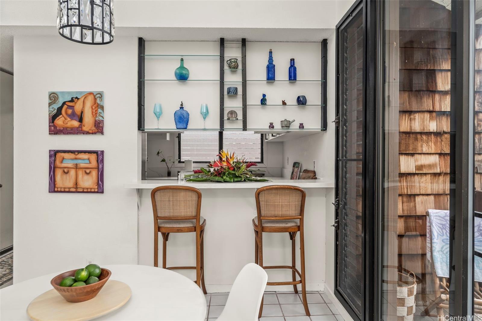 1015 Aoloa Place  Unit 437