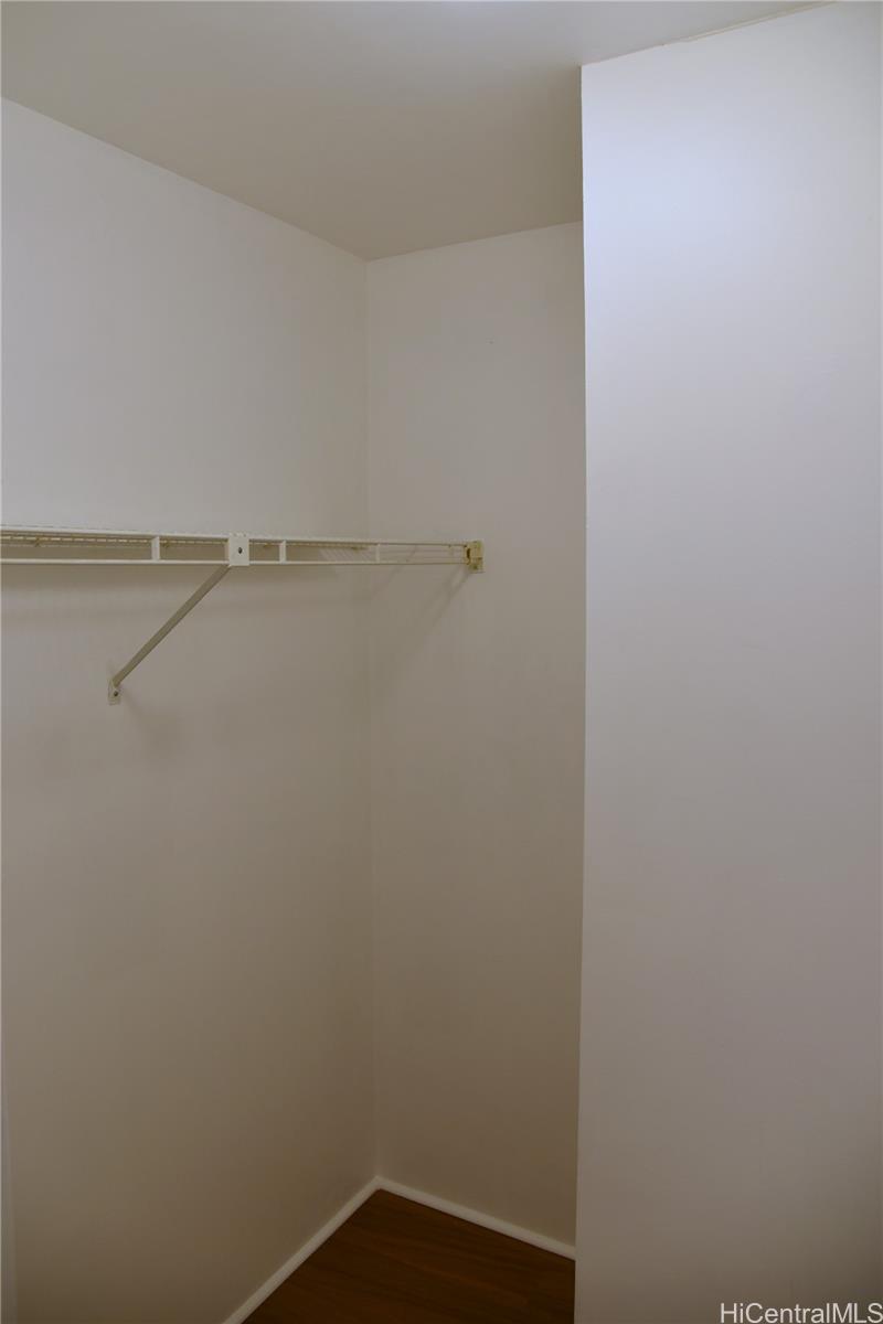 Photo 13 of 20