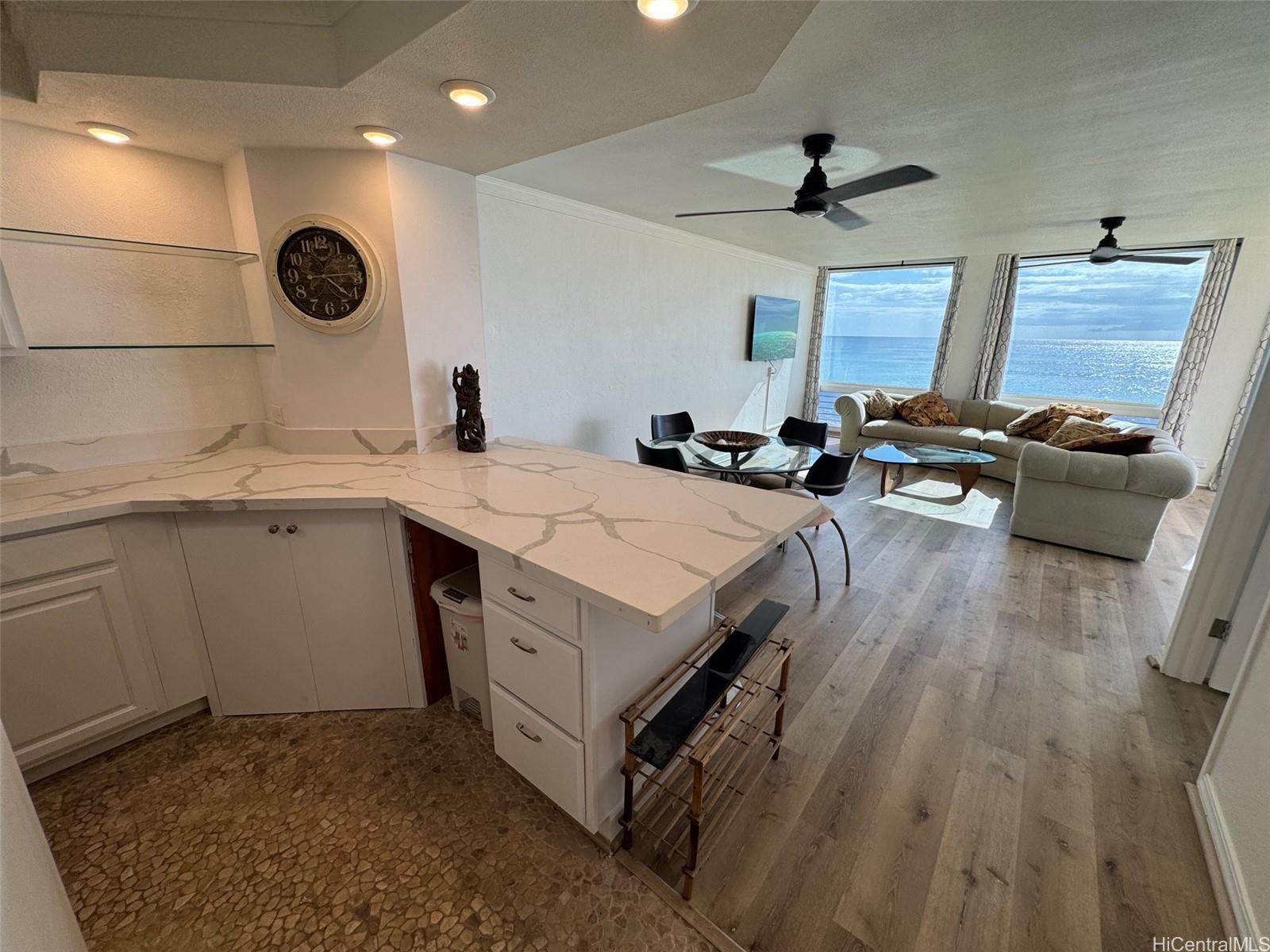 87-561 Farrington Highway  Unit 321