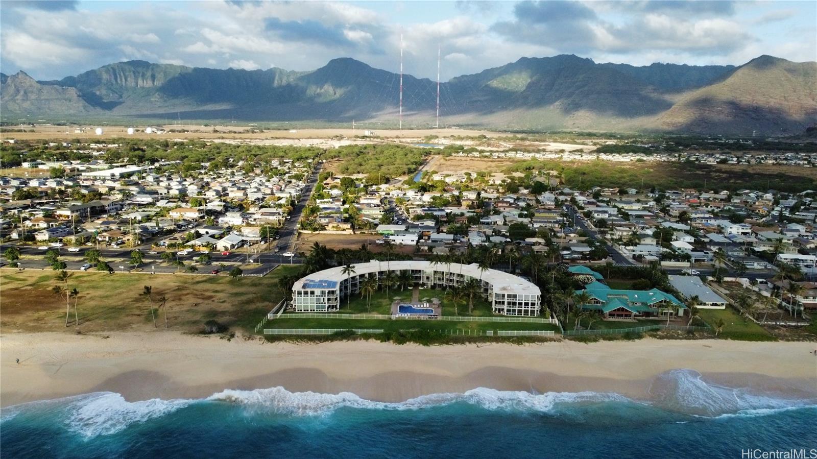 87-561 Farrington Highway  Unit 321