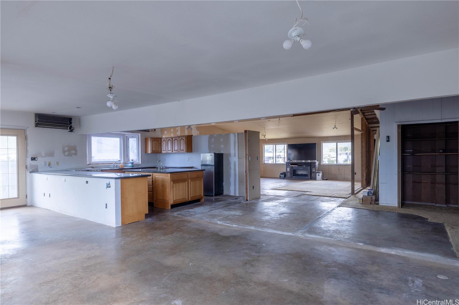 7211 Aipo Place
