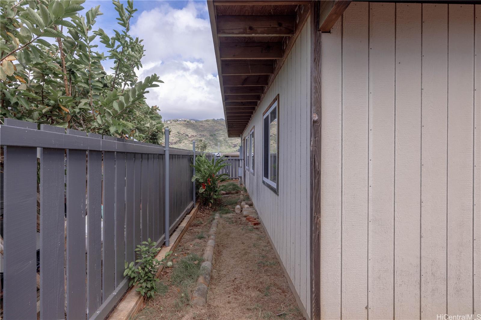 7211 Aipo Place