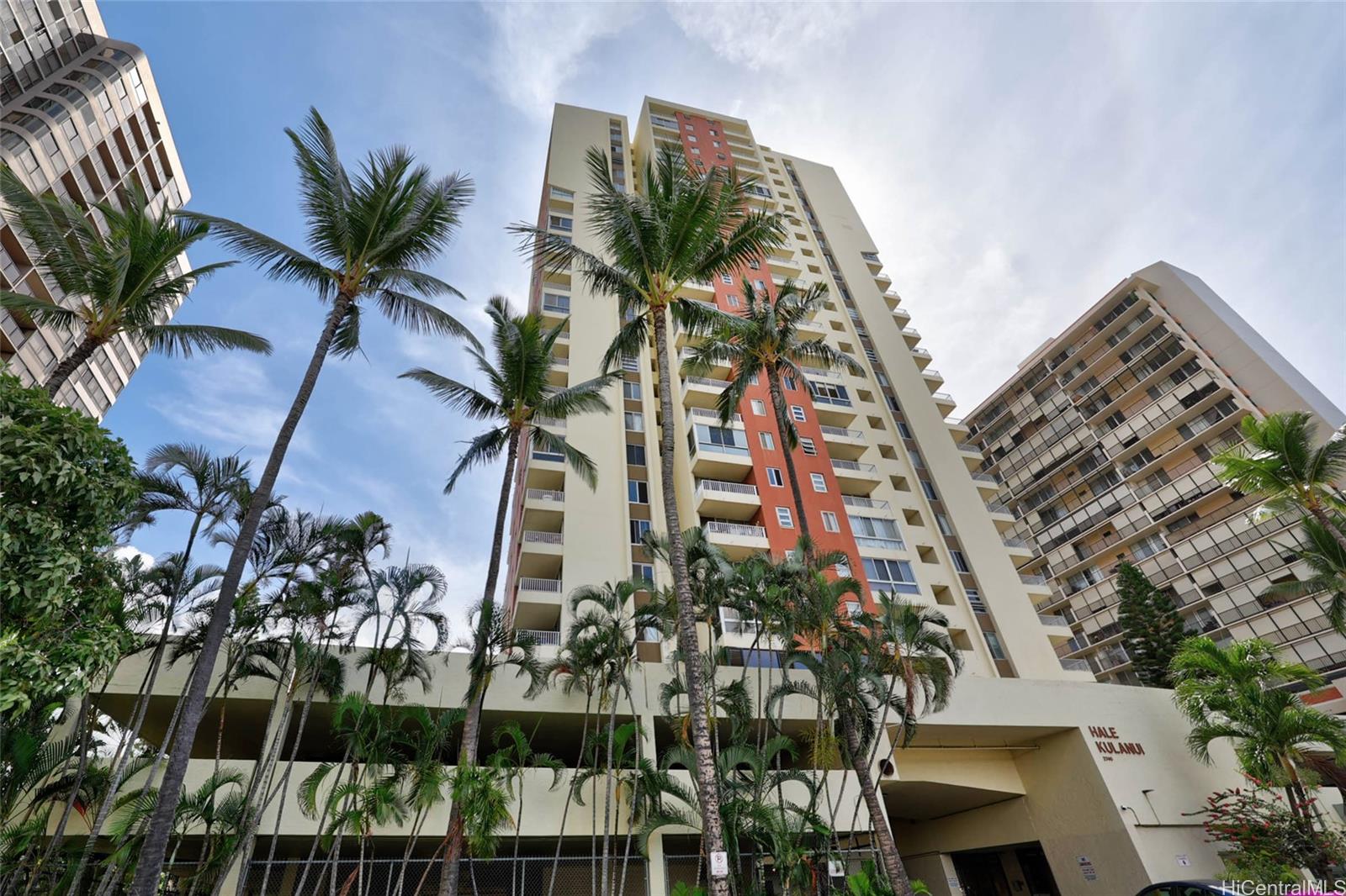 2740 Kuilei Street  Unit 1101