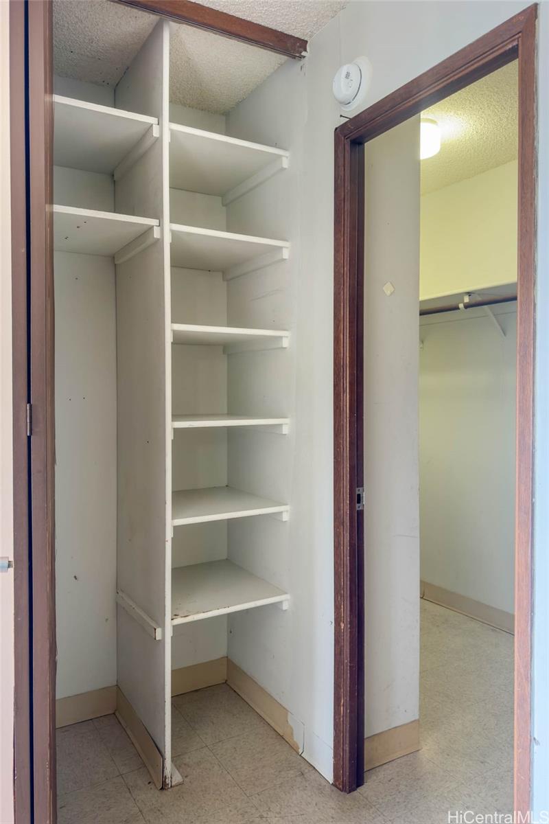 2740 Kuilei Street  Unit 1101