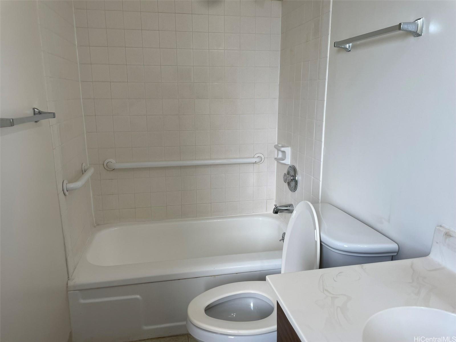 2474 Kapiolani Boulevard  Unit 503