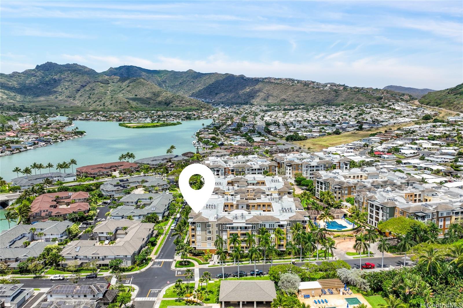 Photo 4 of 25