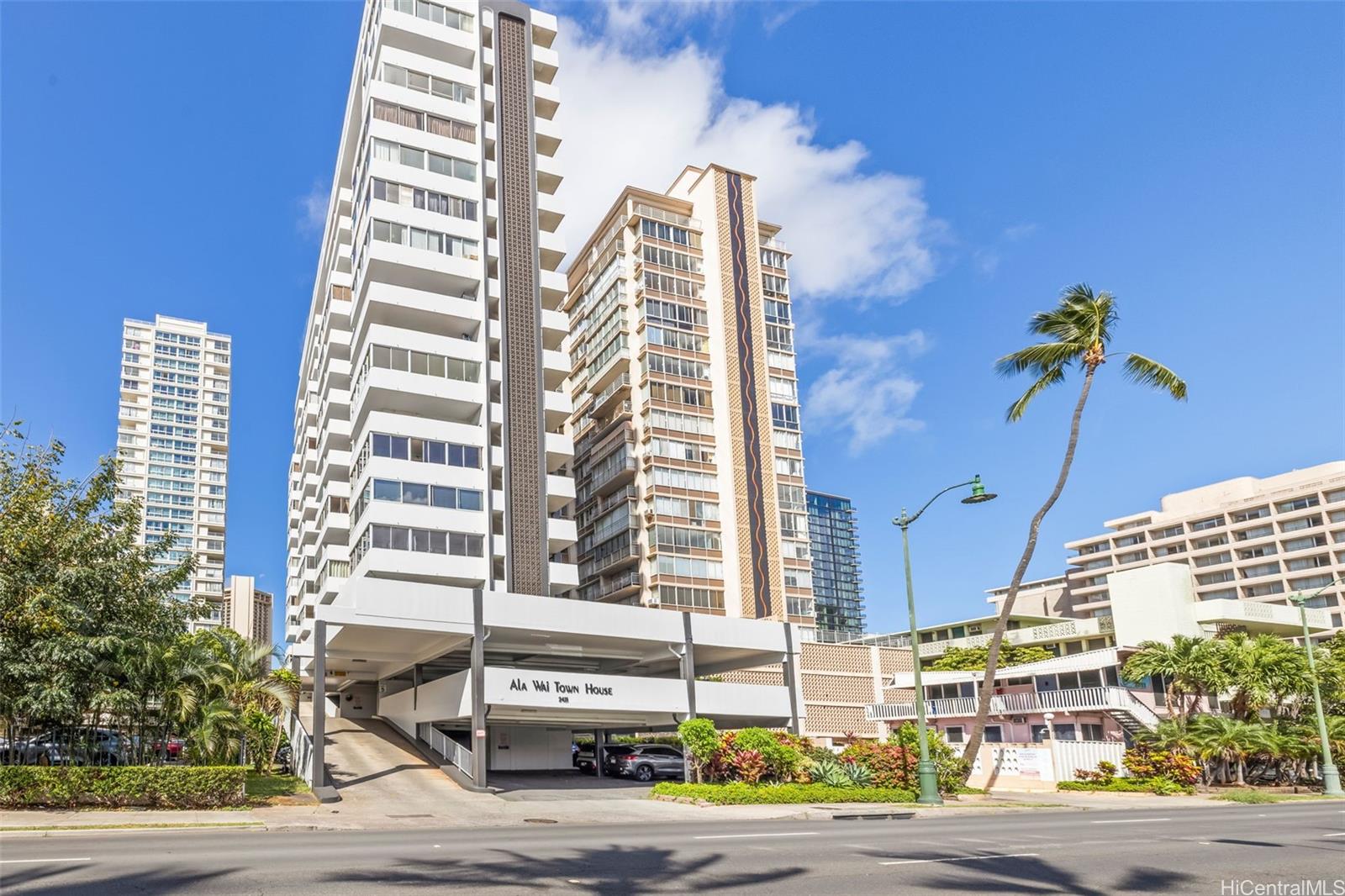 2421 Ala Wai Boulevard 604