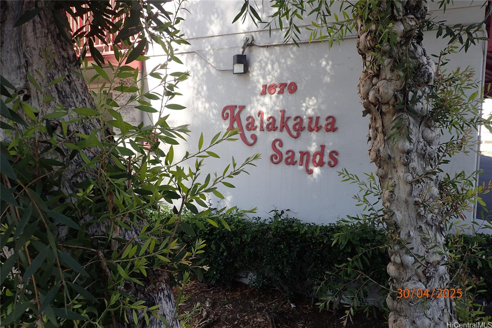 1670 Kalakaua Avenue 401