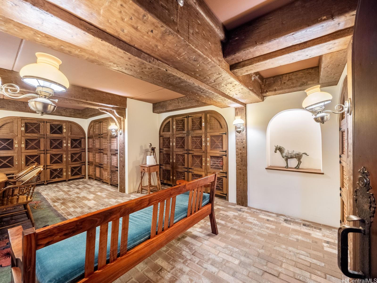 1525 Wilder Avenue  Unit 502