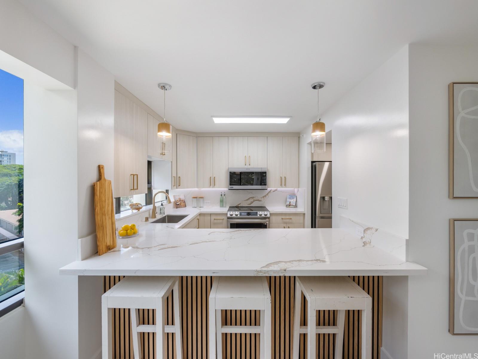 1525 Wilder Avenue  Unit 502