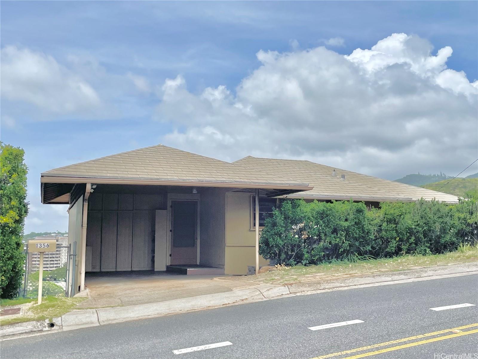 1356 St Louis Drive