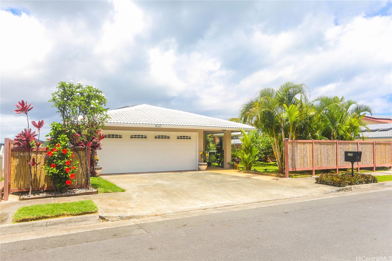 1312 Aupapaohe Street