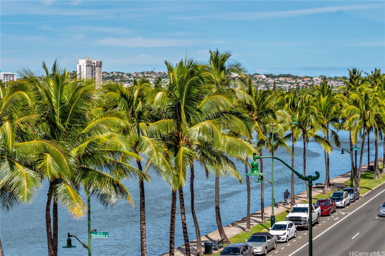 320 Liliuokalani Avenue  Unit 902