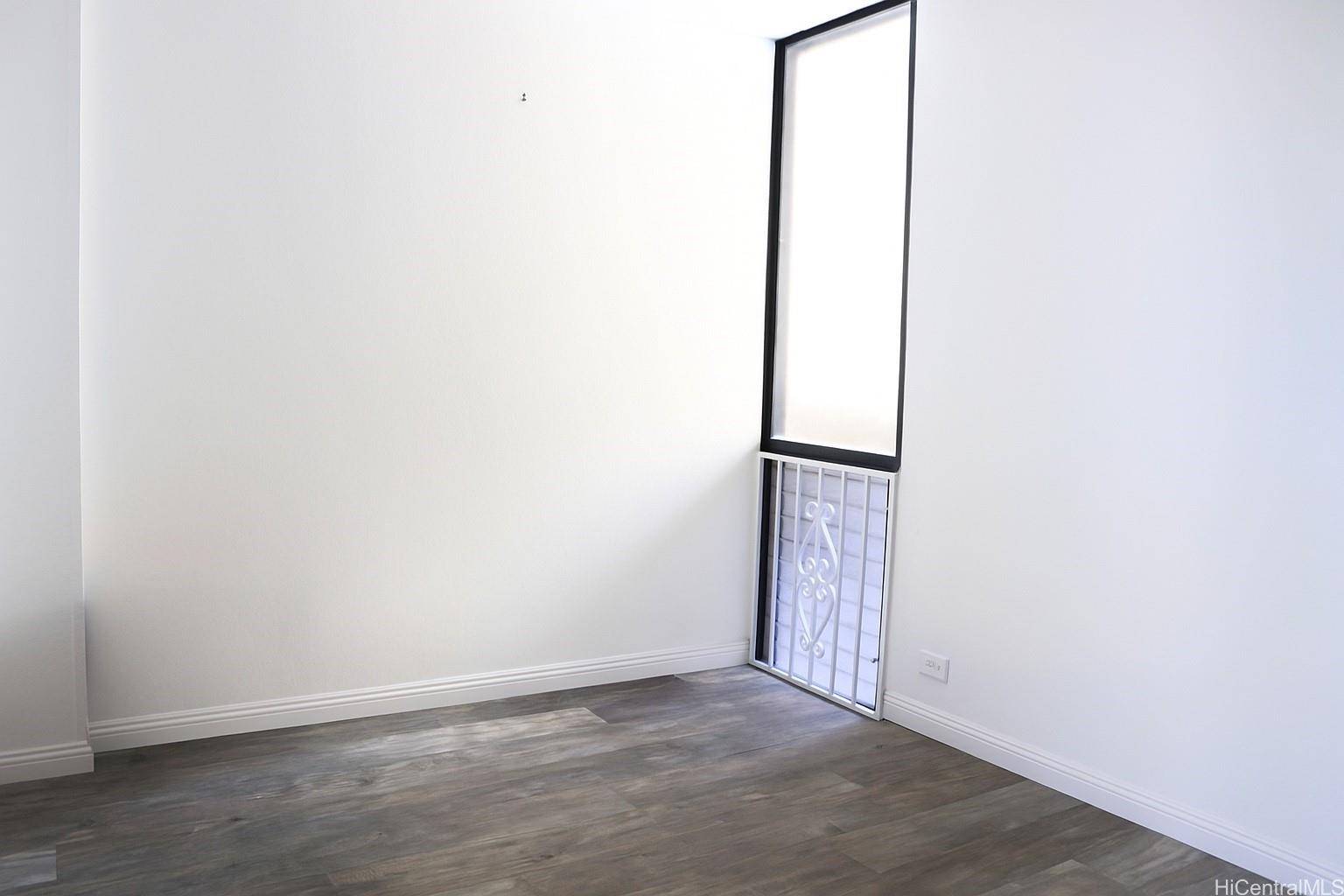 320 Liliuokalani Avenue  Unit 902