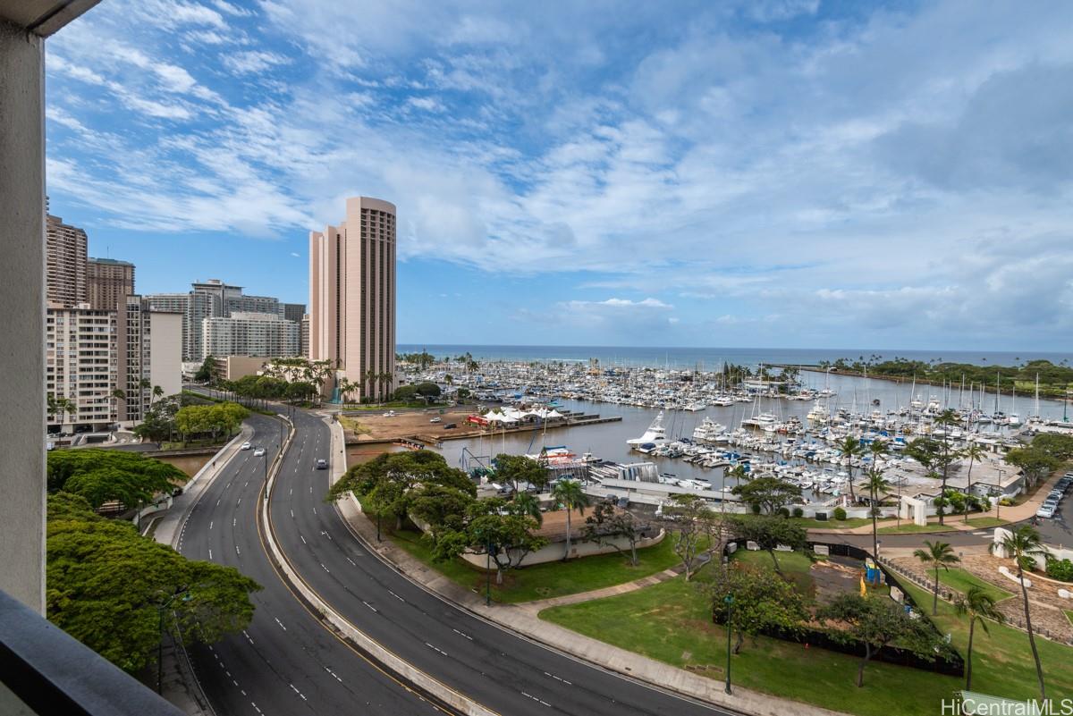 1600 Ala Moana Boulevard 1406