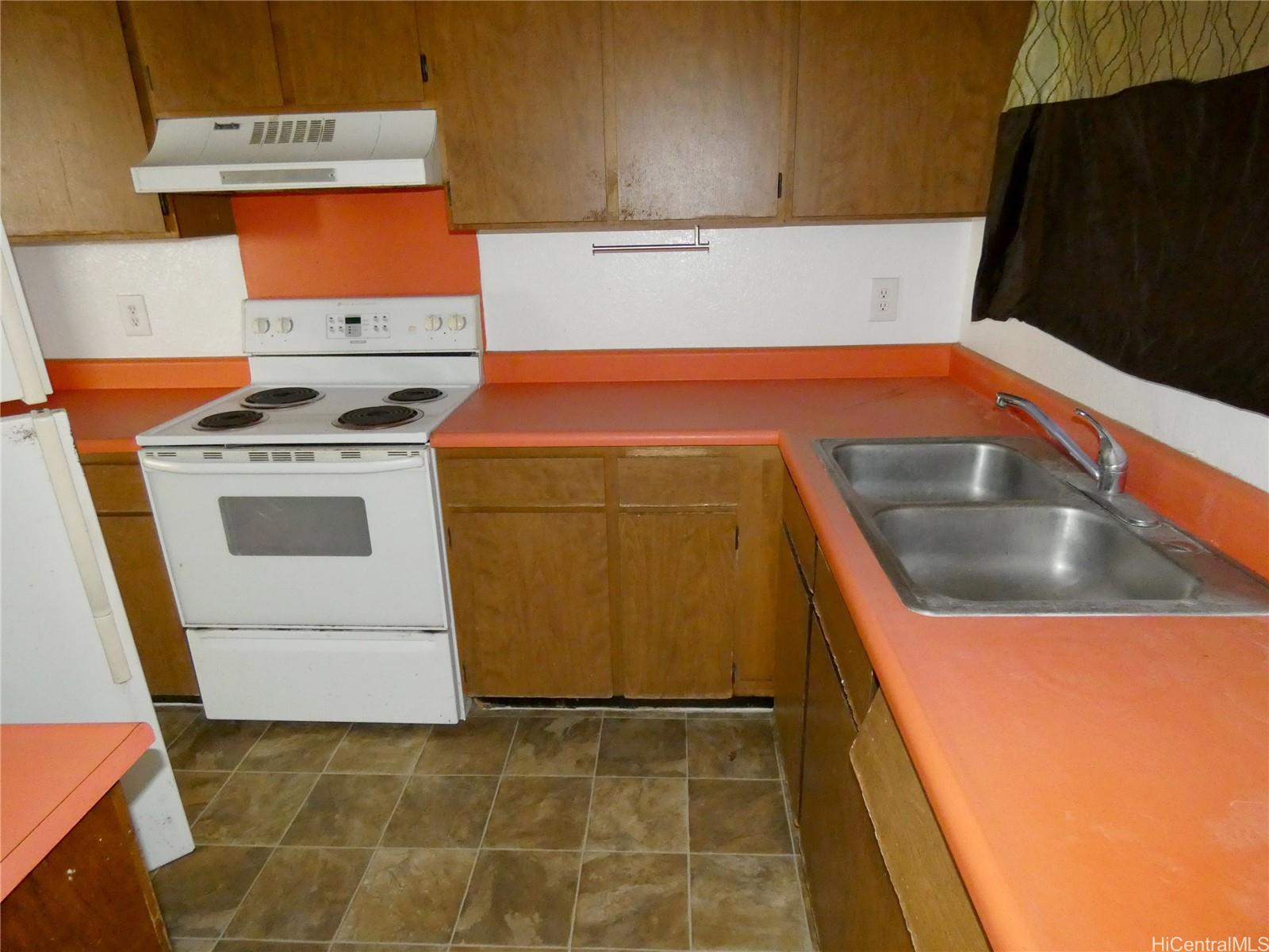 98-1409 Kamahao Street  Unit 158