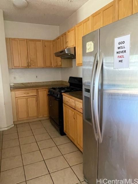 Photo 15 of 25