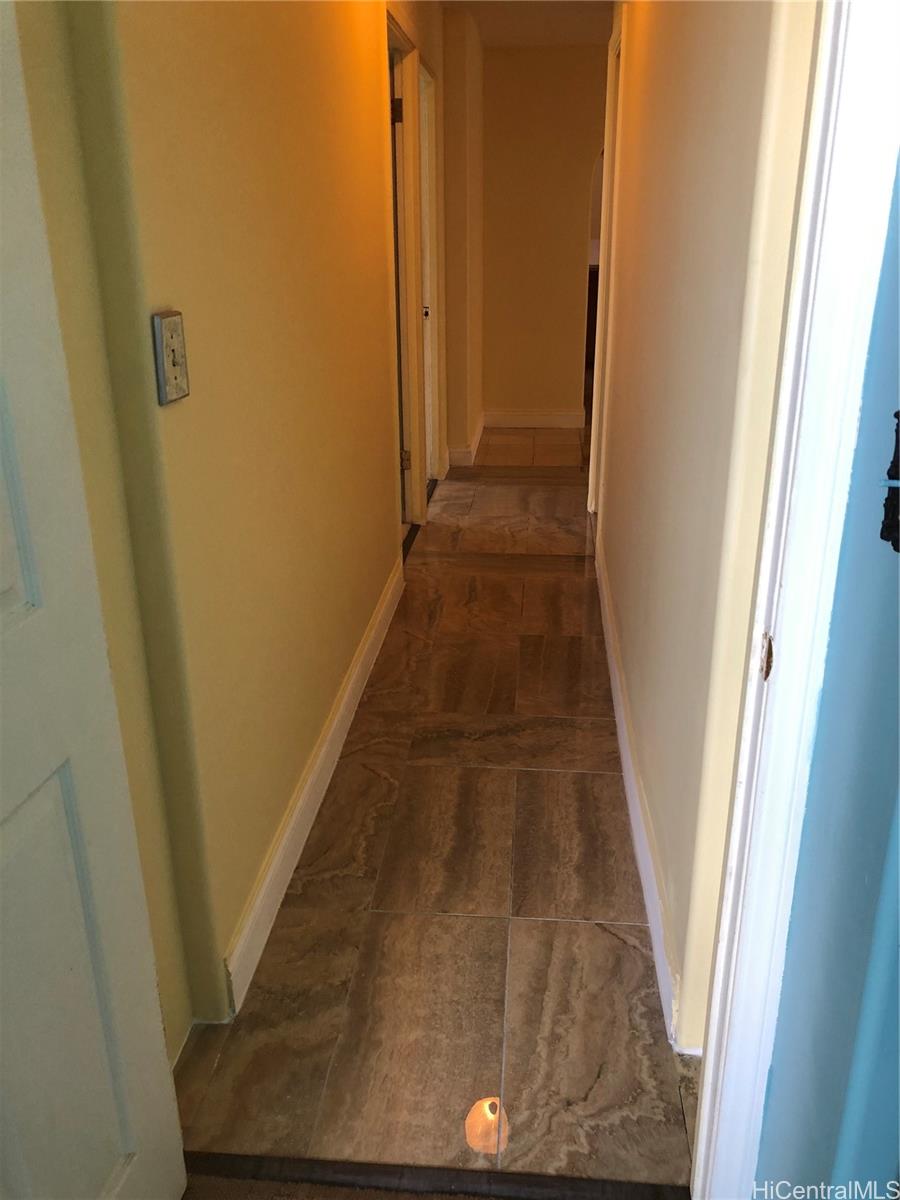 Photo 14 of 22