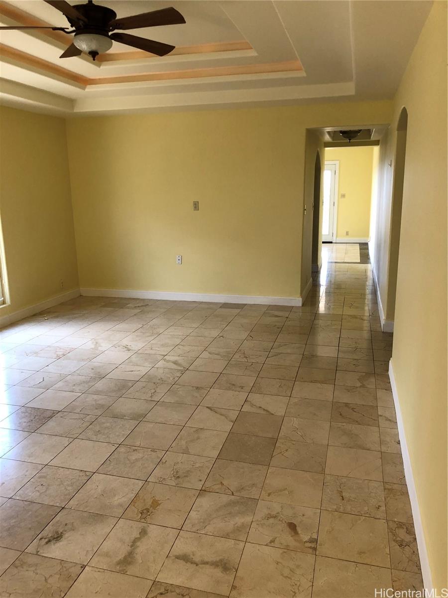 Photo 3 of 22