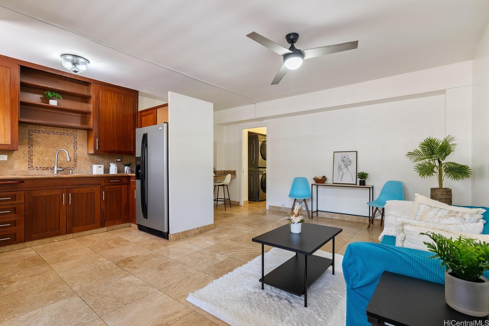 2118 Kuhio Avenue 302