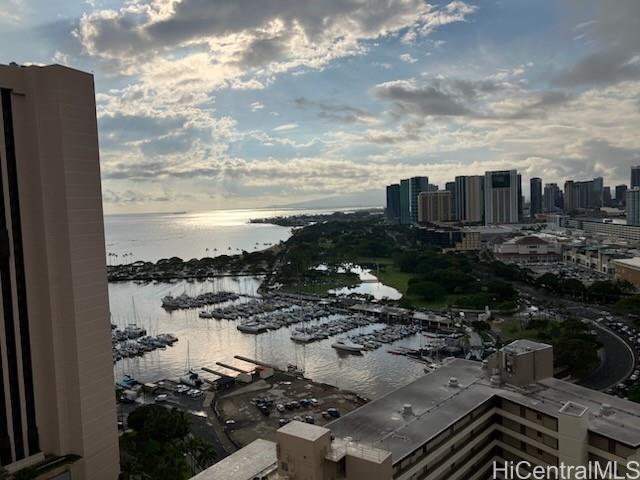 Photo 10 of 17