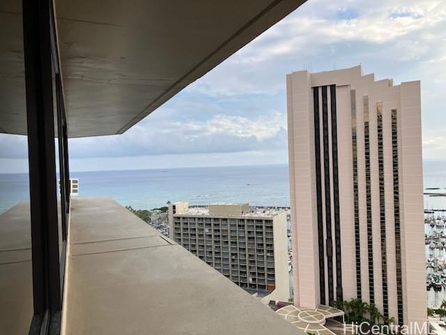 Photo 13 of 17
