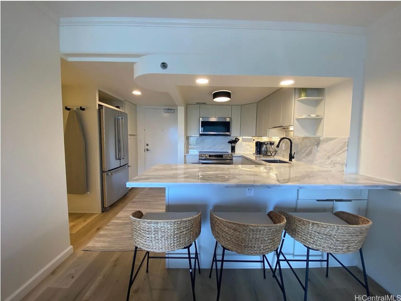 1777 Ala Moana Boulevard  Unit 901
