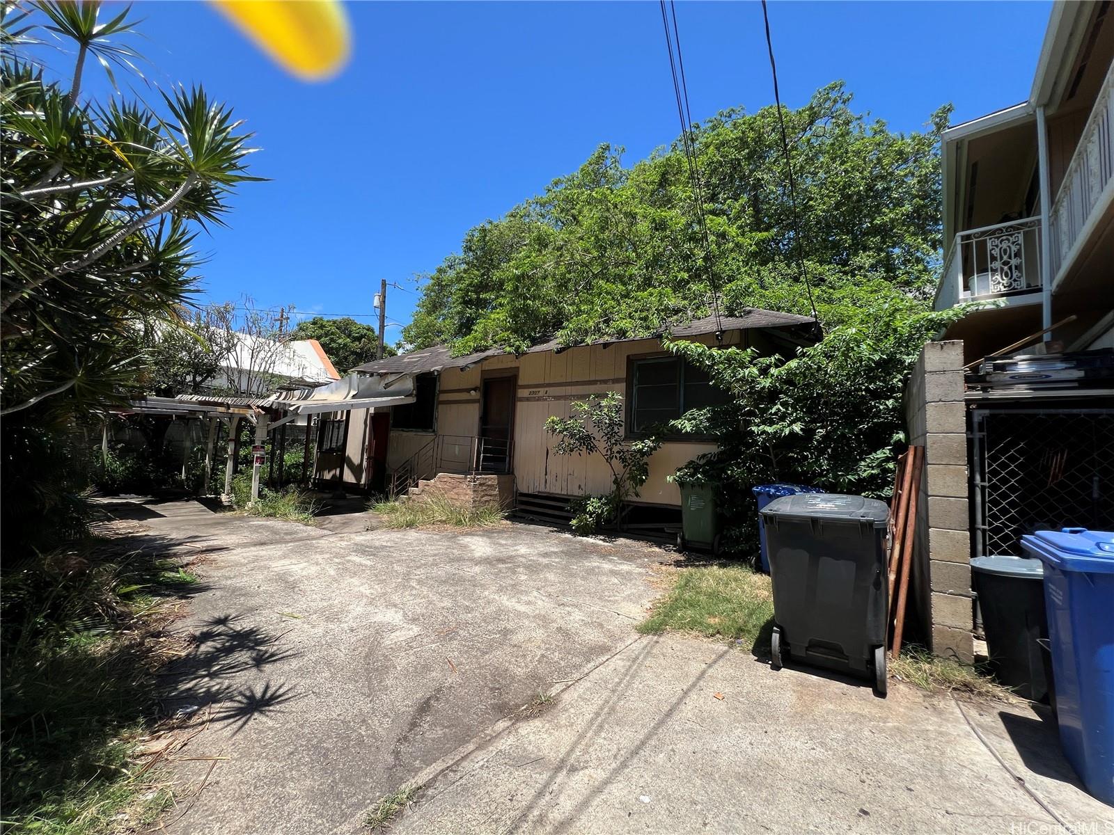 2307 N School Street  Unit A