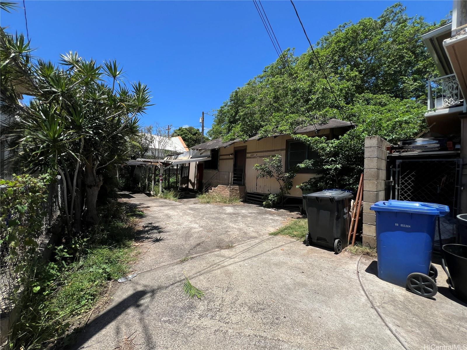 2307 N School Street  Unit A