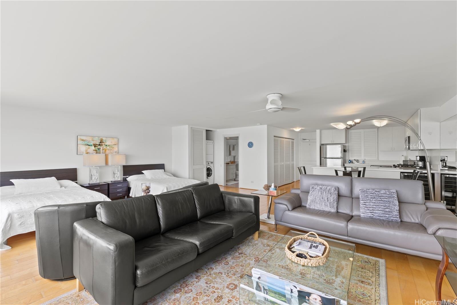 2895 Kalakaua Avenue  Unit 1202